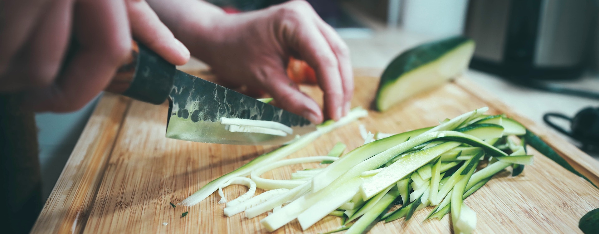 KÜCHENHILFE | Pier5 - Restaurant, Bar und Lounge direkt am Bodensee